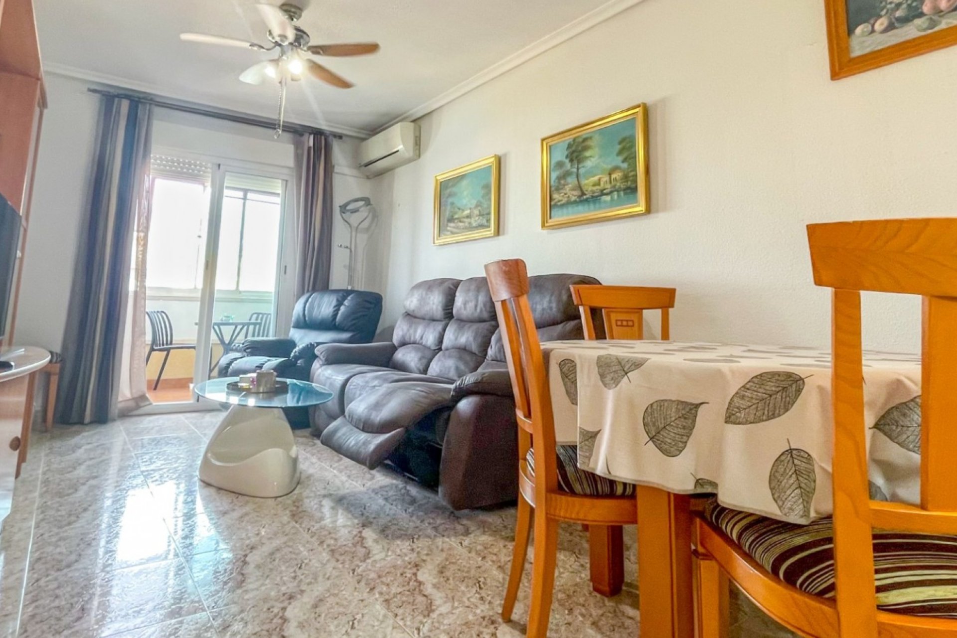 Resale - Apartment -
Torrevieja - Costa Blanca