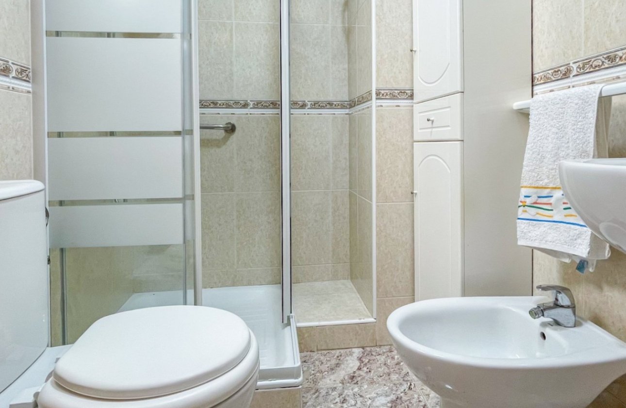 Resale - Apartment -
Torrevieja - Costa Blanca