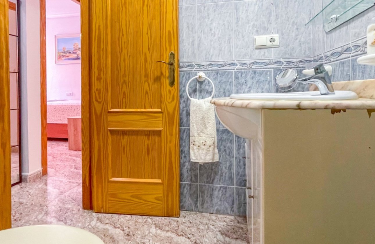 Resale - Apartment -
Torrevieja - Costa Blanca