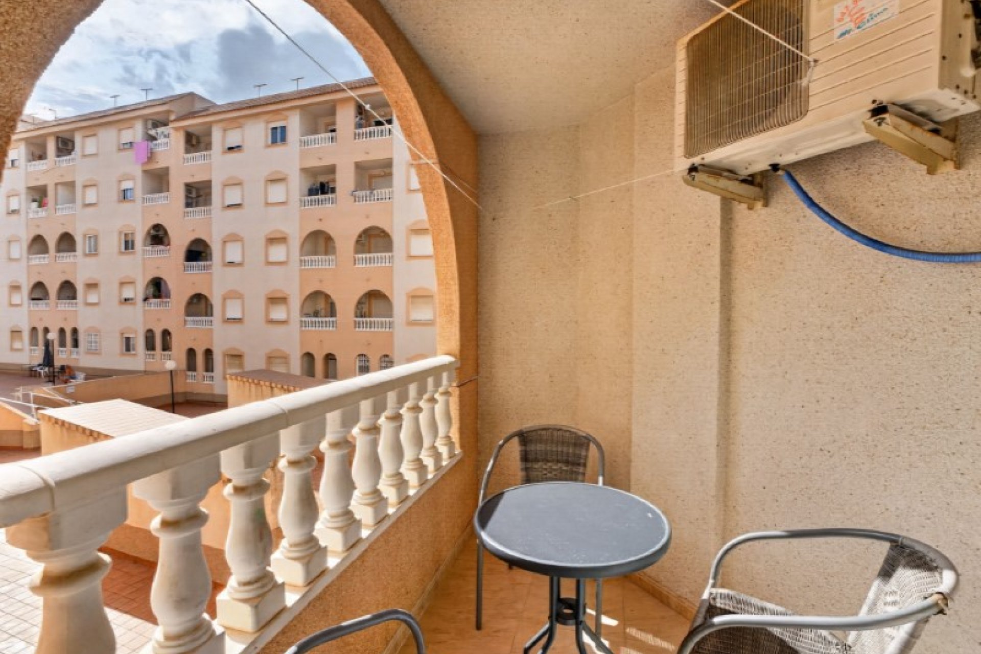 Resale - Apartment -
Torrevieja - Costa Blanca