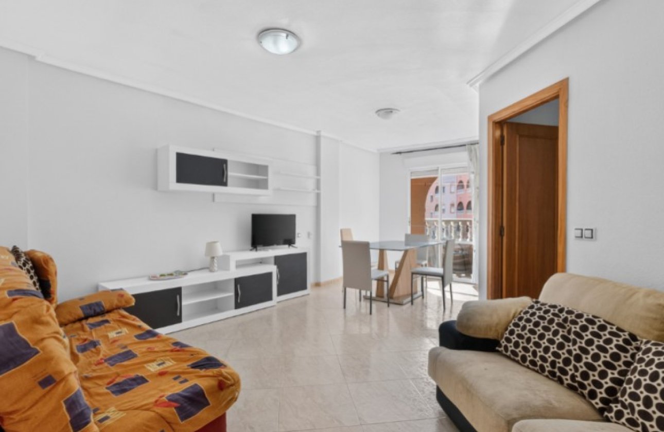 Resale - Apartment -
Torrevieja - Costa Blanca