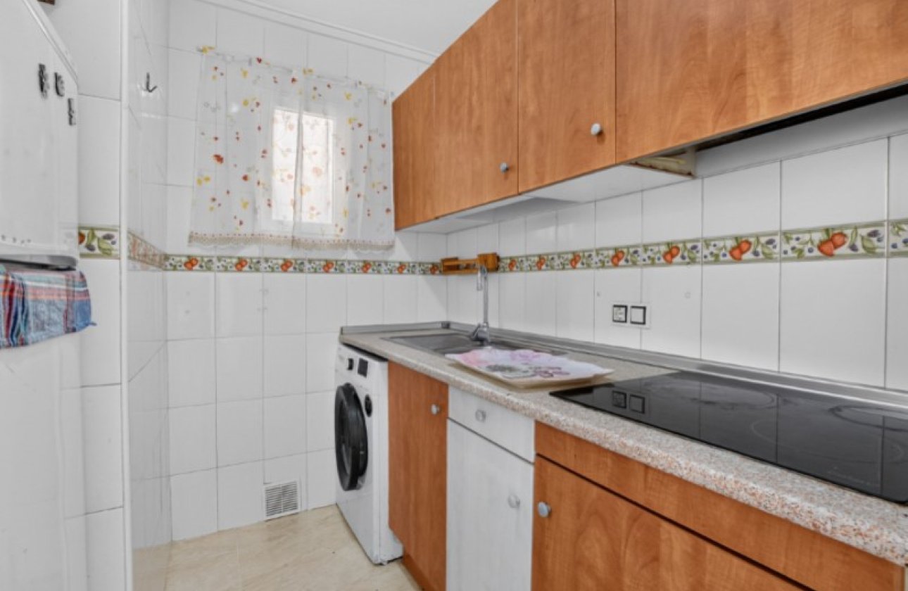 Resale - Apartment -
Torrevieja - Costa Blanca