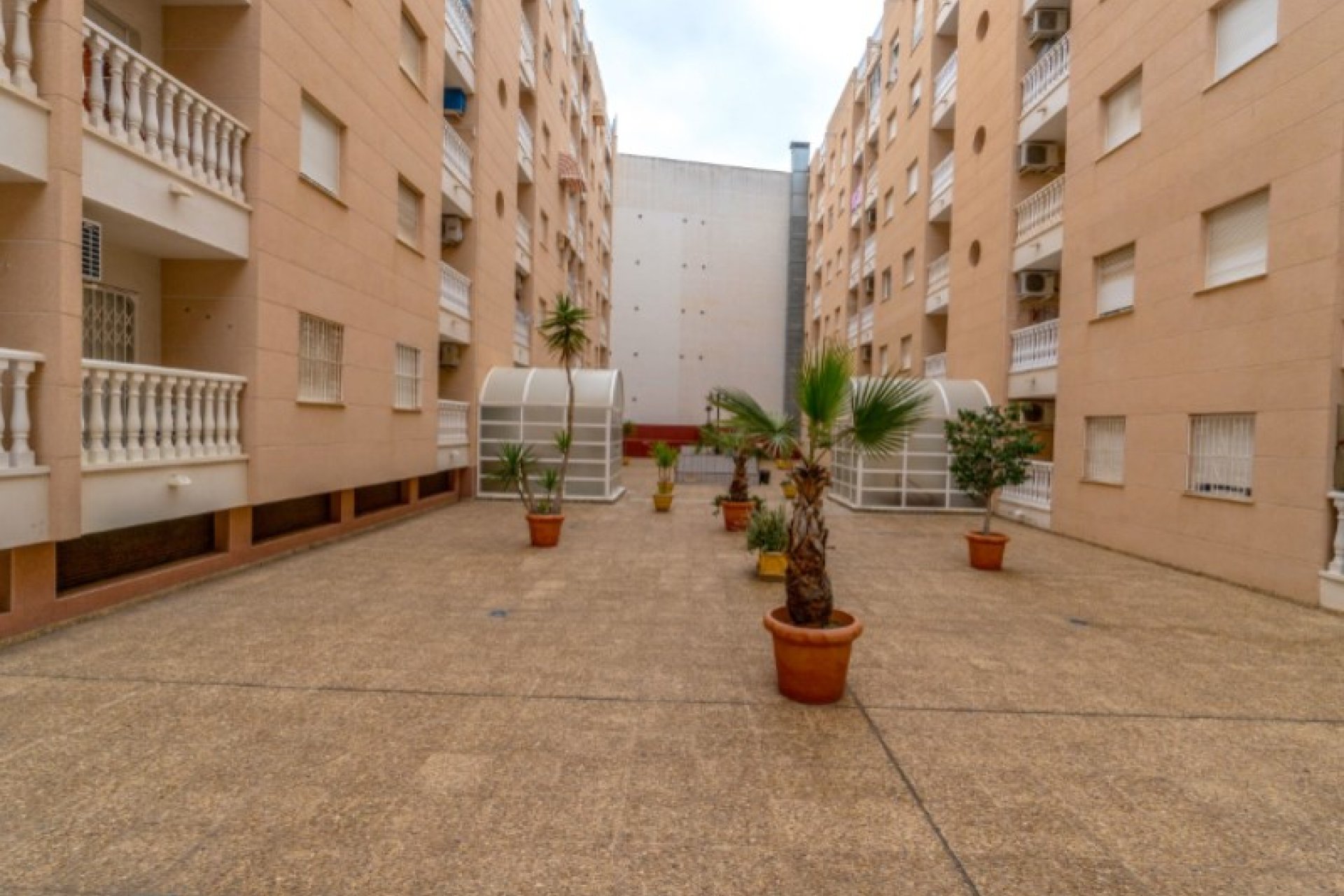 Resale - Apartment -
Torrevieja - Costa Blanca