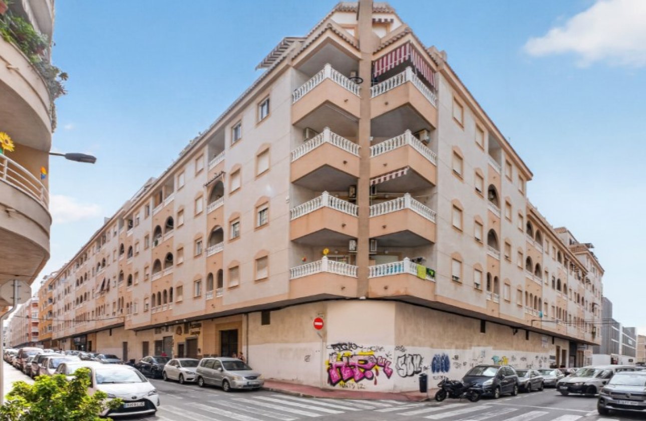 Resale - Apartment -
Torrevieja - Costa Blanca