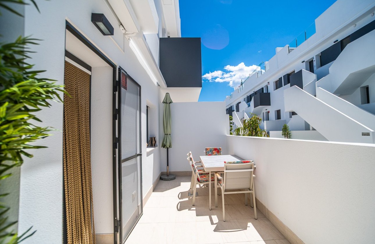 Resale - Apartment -
Torrevieja - Costa Blanca