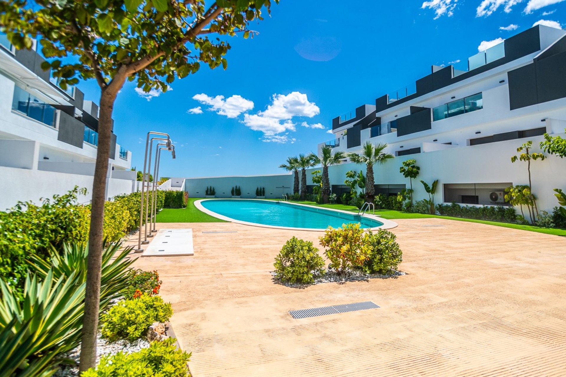 Resale - Apartment -
Torrevieja - Costa Blanca