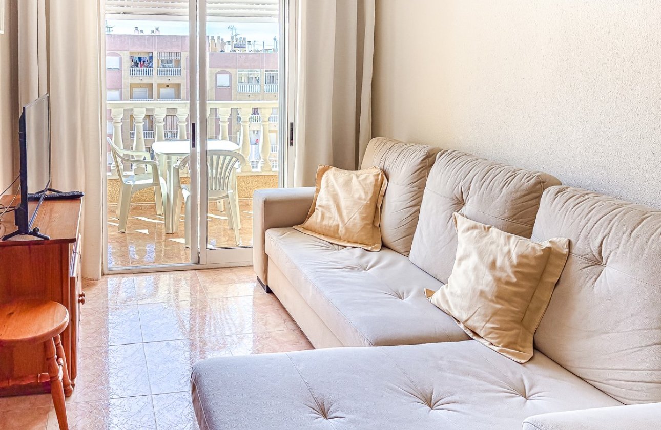 Resale - Apartment -
Torrevieja - Costa Blanca