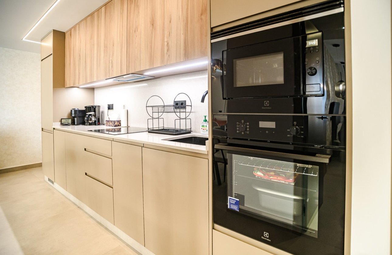 Resale - Apartment -
Torrevieja - Costa Blanca