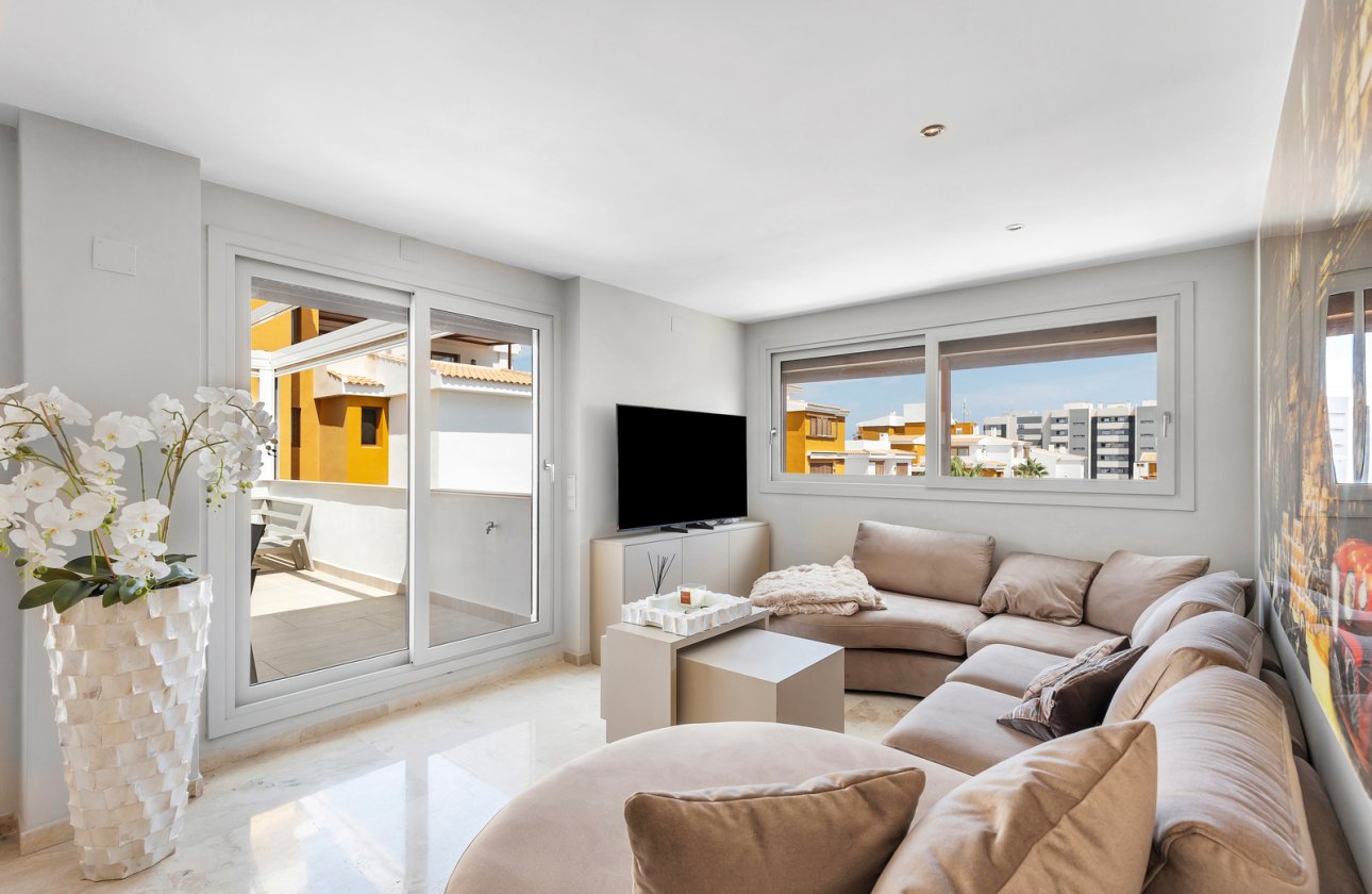 Resale - Apartment -
Torrevieja - Costa Blanca