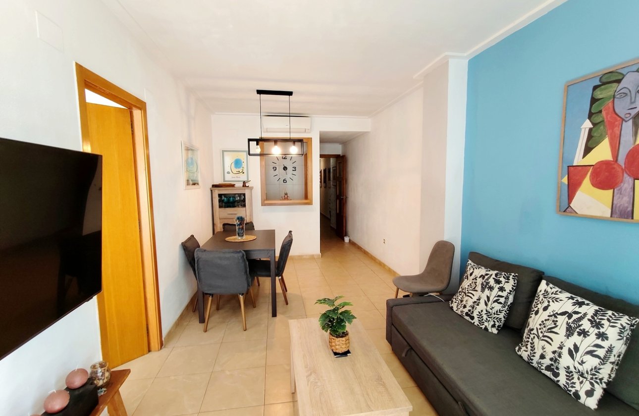 Resale - Apartment -
Torrevieja - Costa Blanca