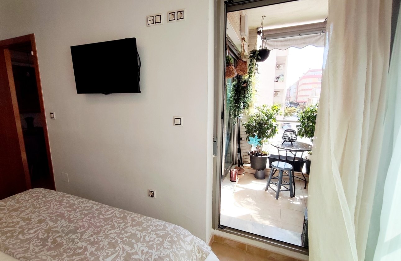 Resale - Apartment -
Torrevieja - Costa Blanca
