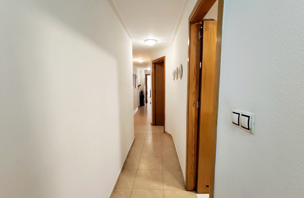 Resale - Apartment -
Torrevieja - Costa Blanca