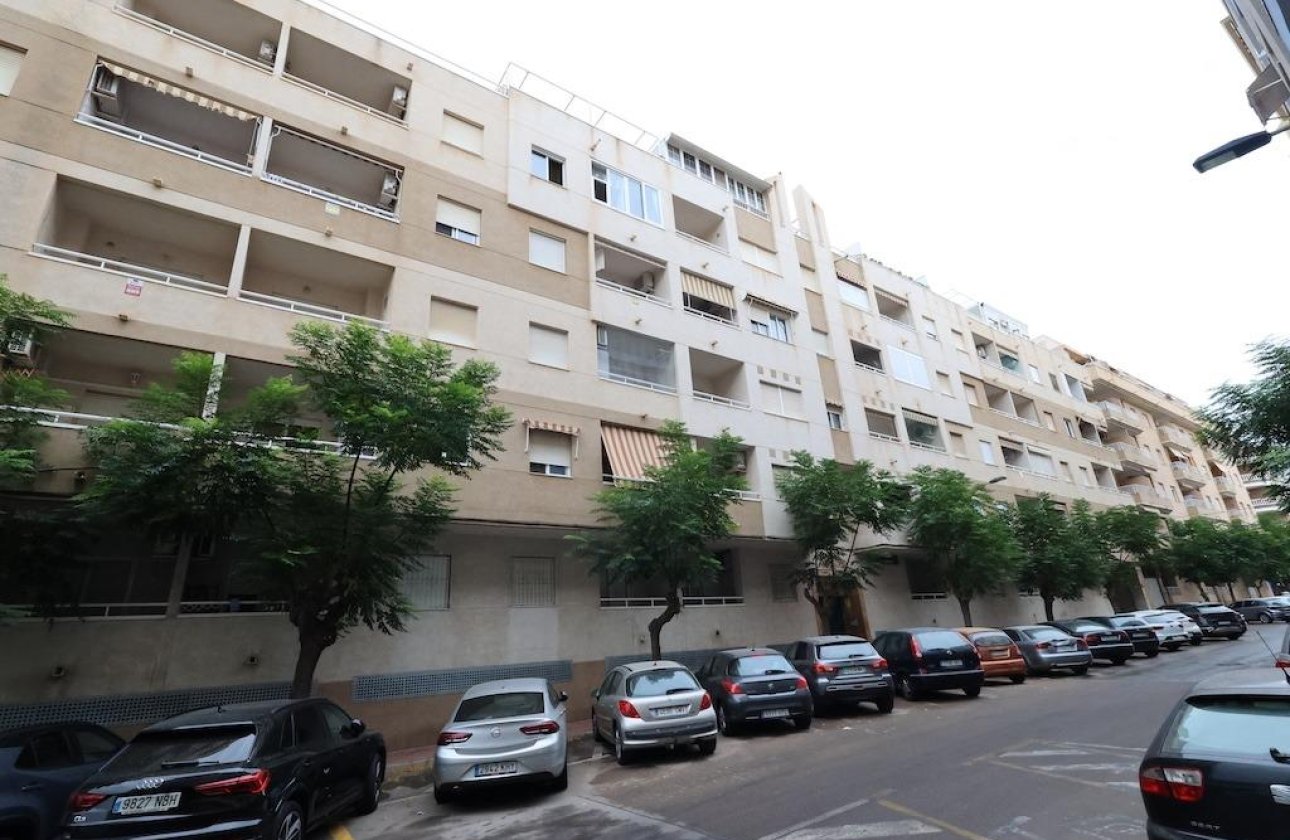 Resale - Apartment -
Torrevieja - Costa Blanca