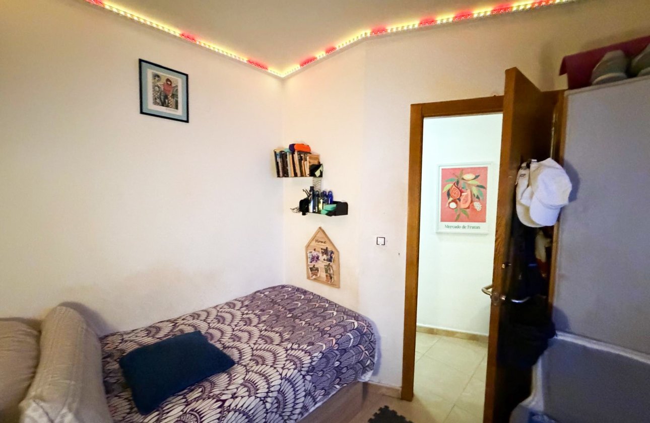 Resale - Apartment -
Torrevieja - Costa Blanca