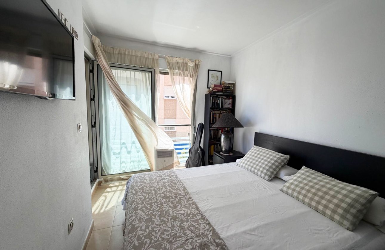 Resale - Apartment -
Torrevieja - Costa Blanca