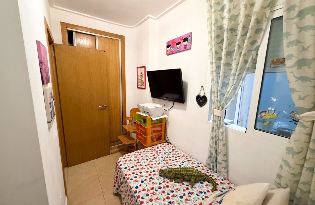 Resale - Apartment -
Torrevieja - Costa Blanca