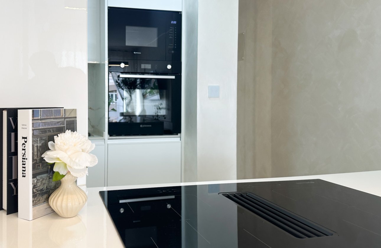Resale - Apartment -
Torrevieja - Costa Blanca
