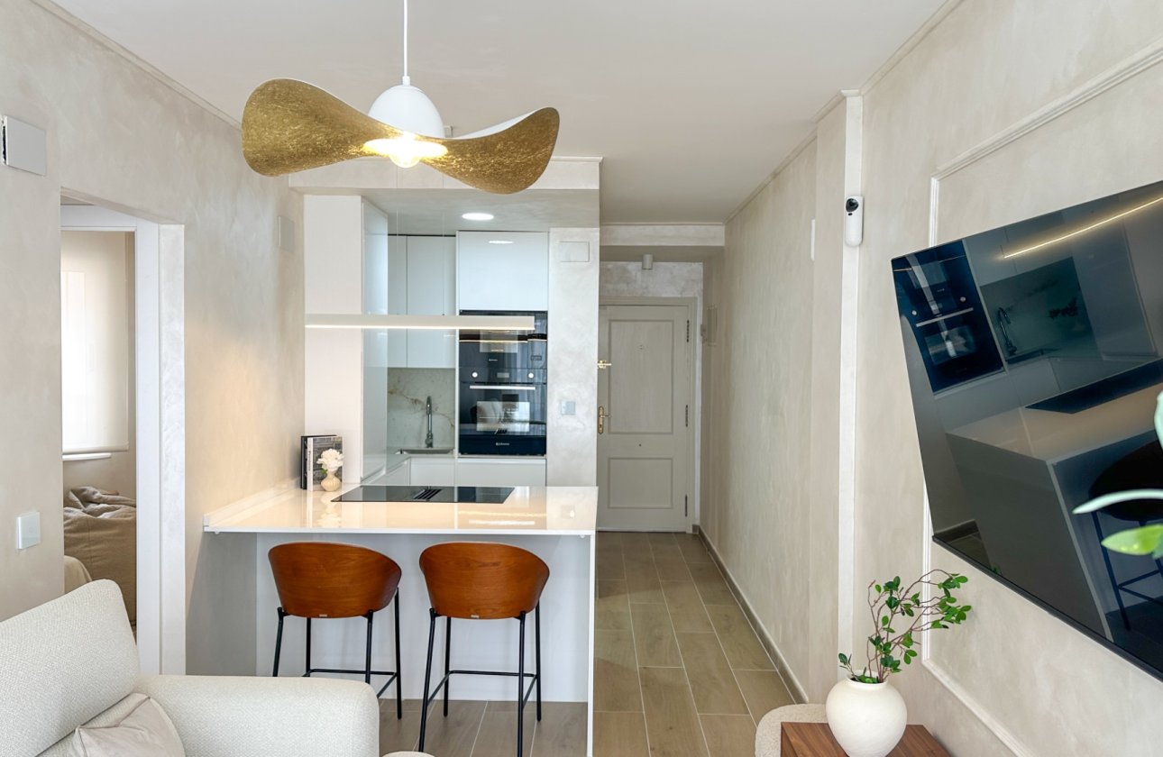 Resale - Apartment -
Torrevieja - Costa Blanca