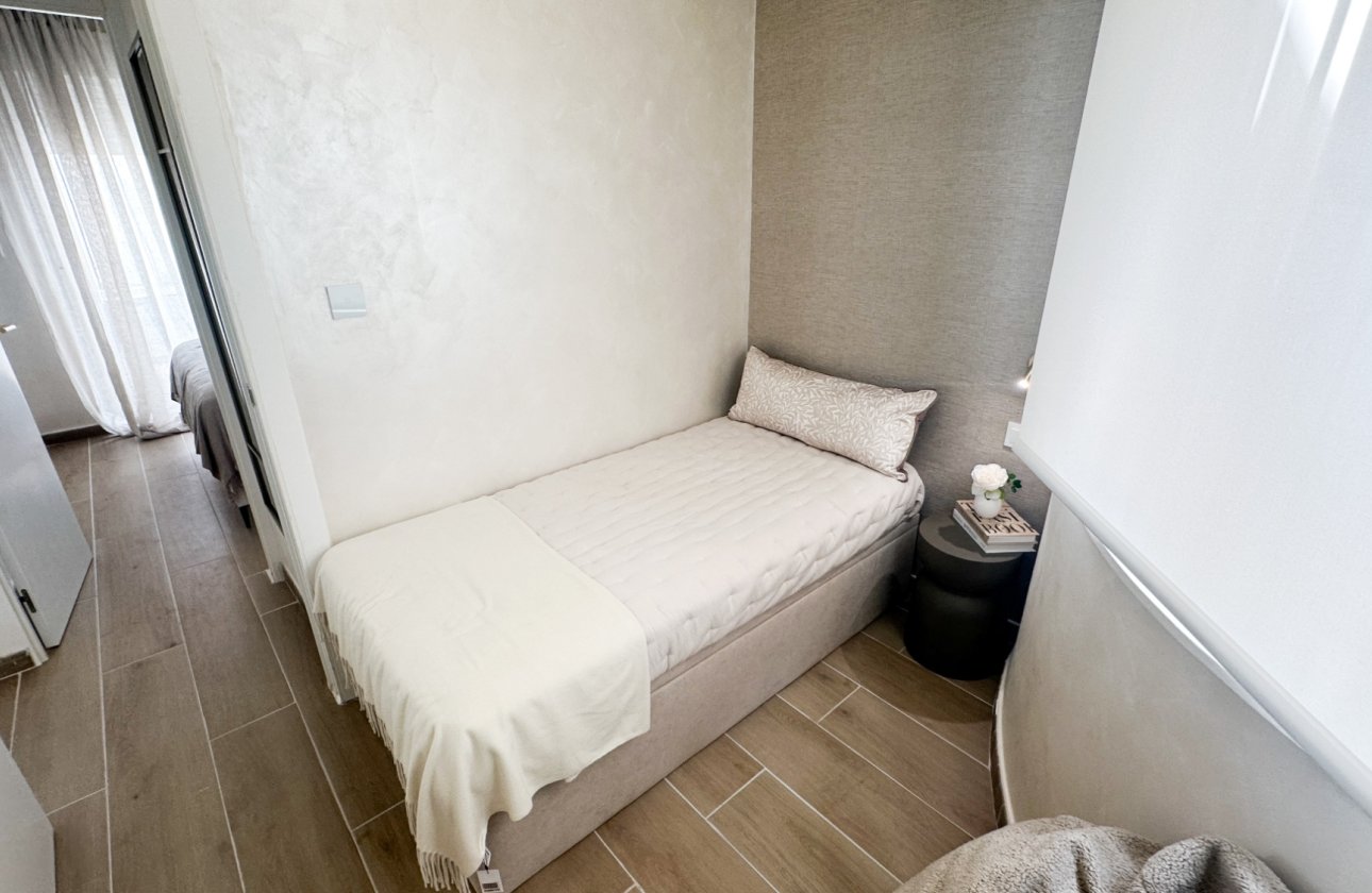 Resale - Apartment -
Torrevieja - Costa Blanca