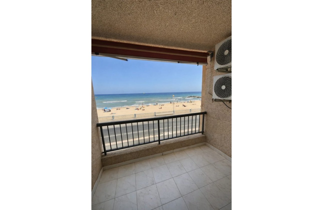 Resale - Apartment -
Torrevieja - Costa Blanca