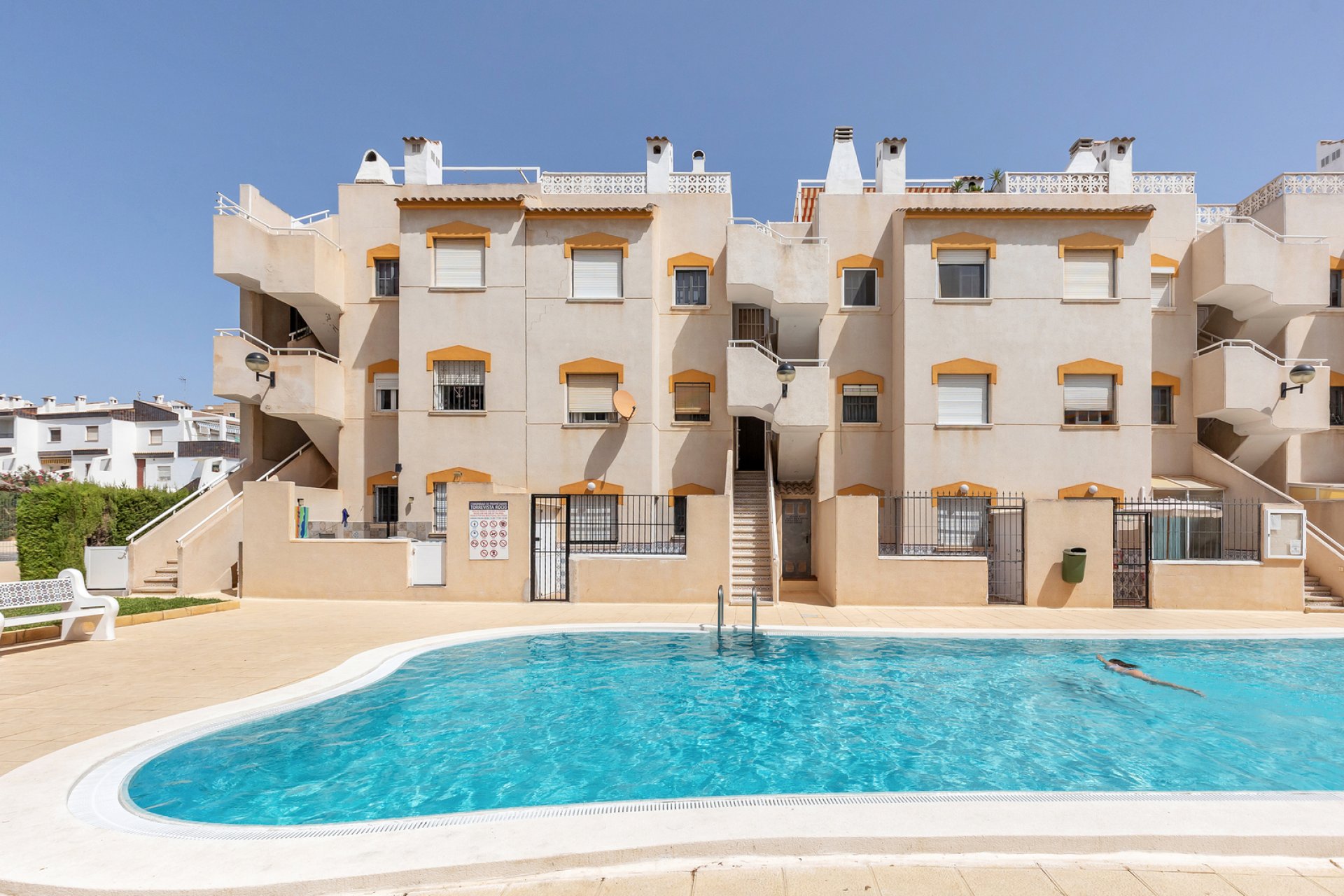 Resale - Apartment -
Torrevieja - Costa Blanca