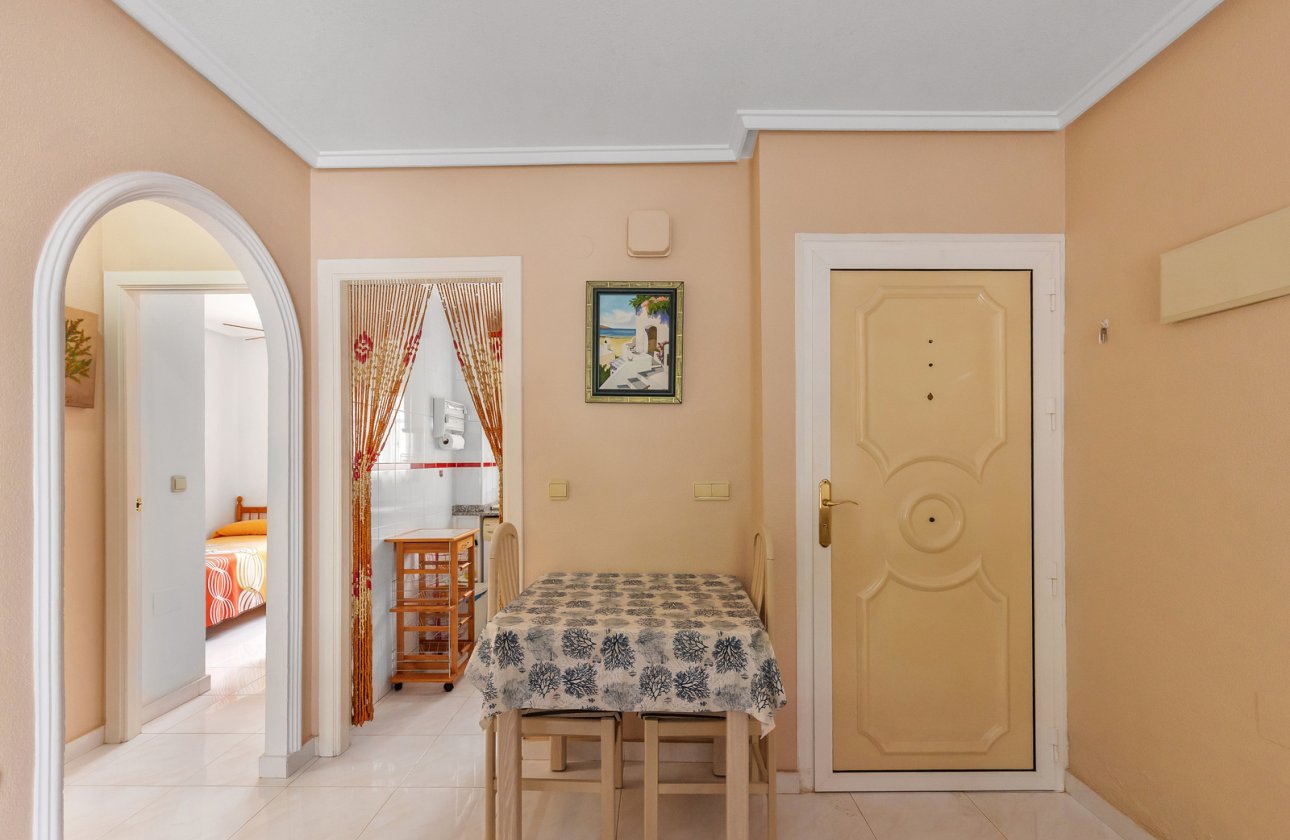 Resale - Apartment -
Torrevieja - Costa Blanca