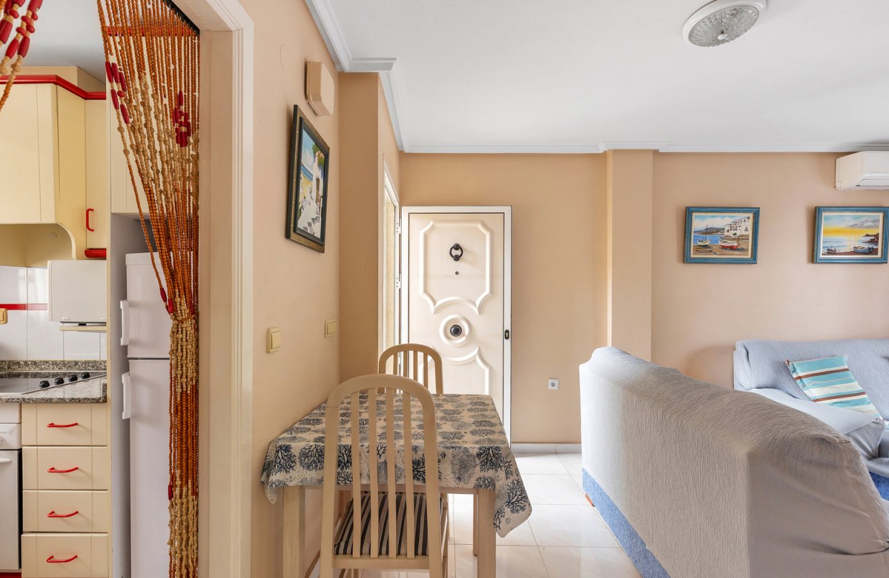 Resale - Apartment -
Torrevieja - Costa Blanca