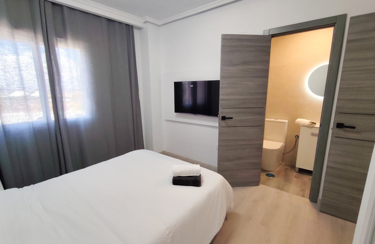 Resale - Apartment -
Torrevieja - Costa Blanca
