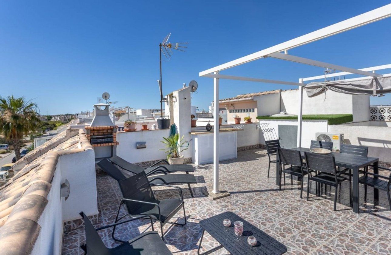 Resale - Apartment -
Torrevieja - Costa Blanca