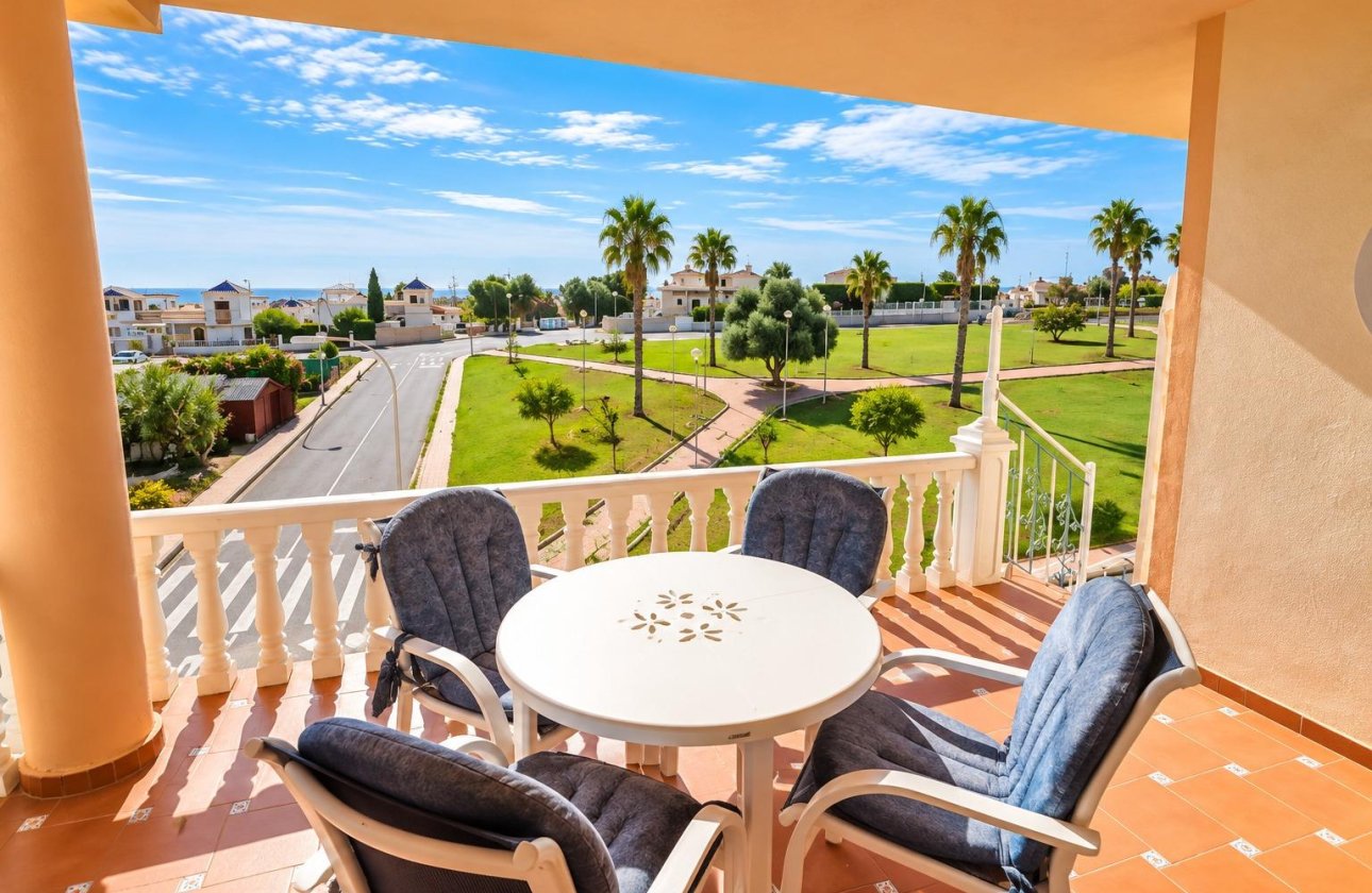 Resale - Apartment -
Torrevieja - Costa Blanca