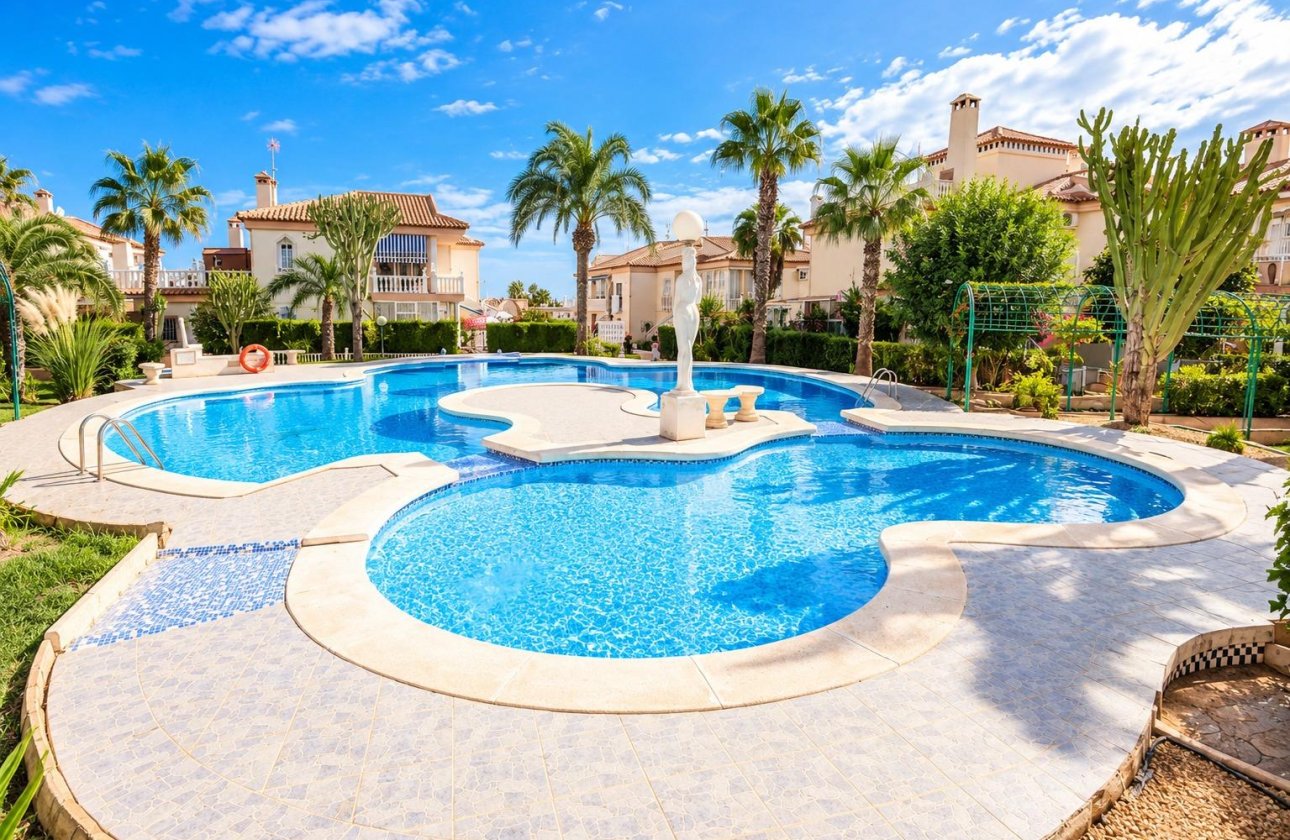 Resale - Apartment -
Torrevieja - Costa Blanca