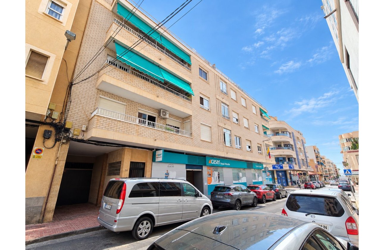 Resale - Apartment -
Torrevieja - Costa Blanca