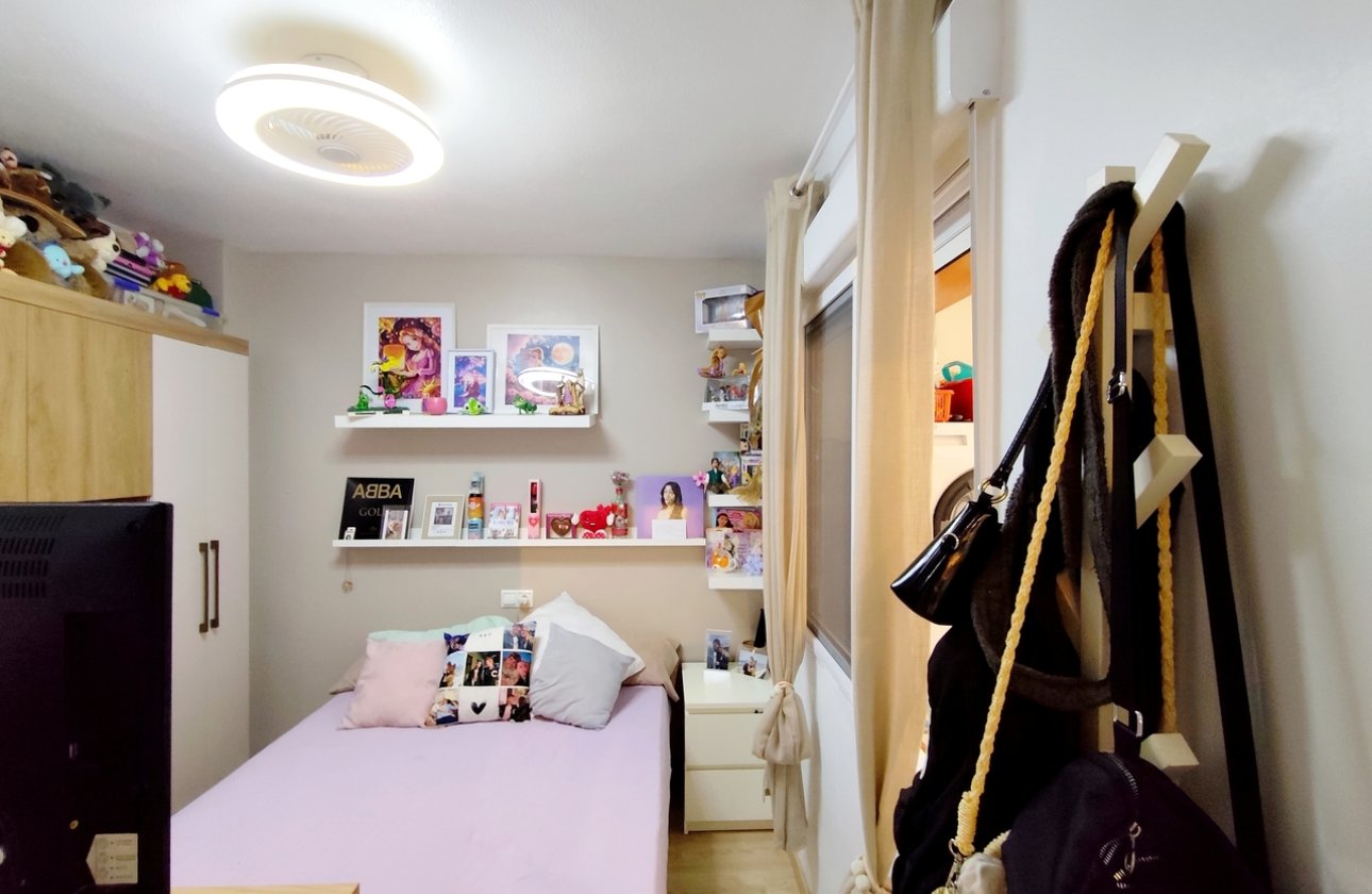 Resale - Apartment -
Torrevieja - Costa Blanca