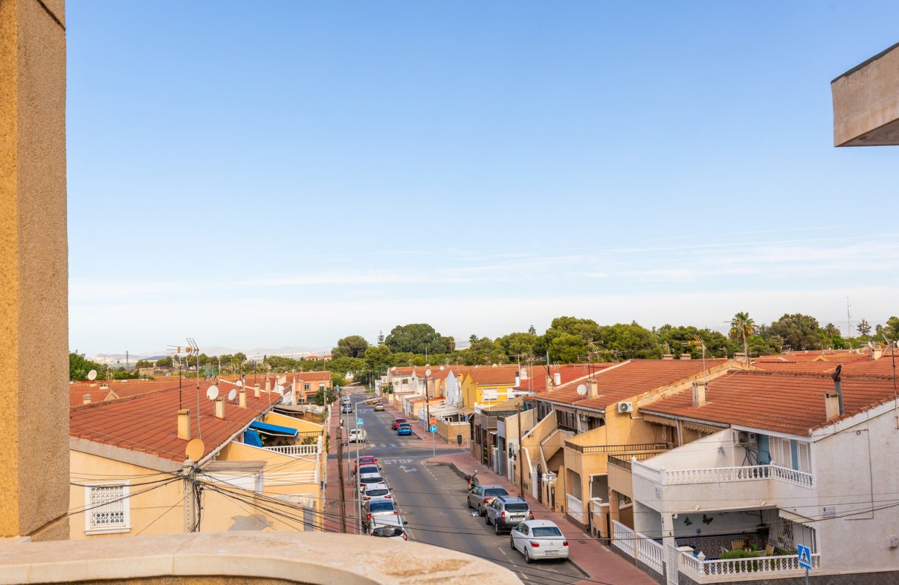 Resale - Apartment -
Torrevieja - Costa Blanca