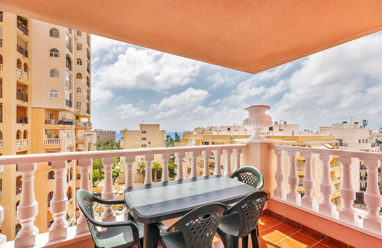 Resale - Apartment -
Torrevieja - Costa Blanca