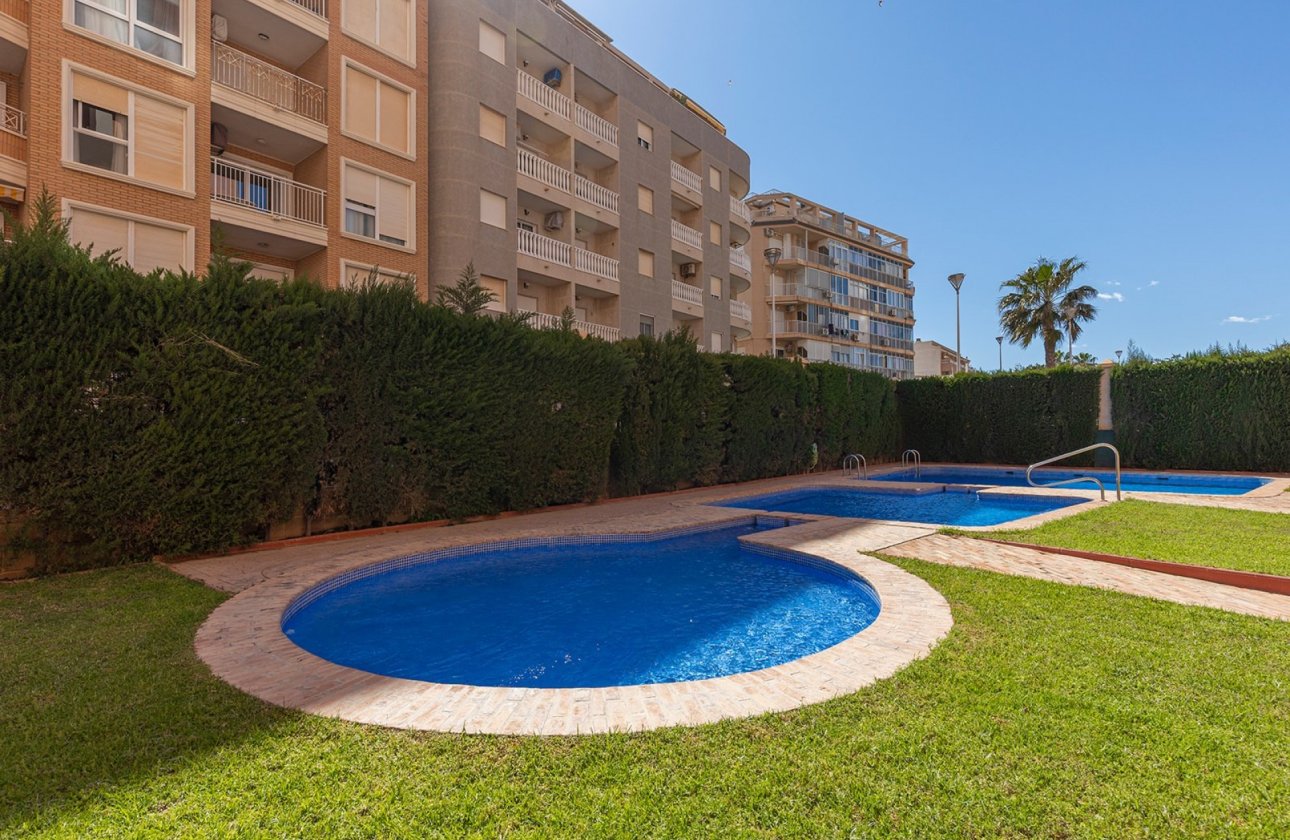 Resale - Apartment -
Torrevieja - Costa Blanca
