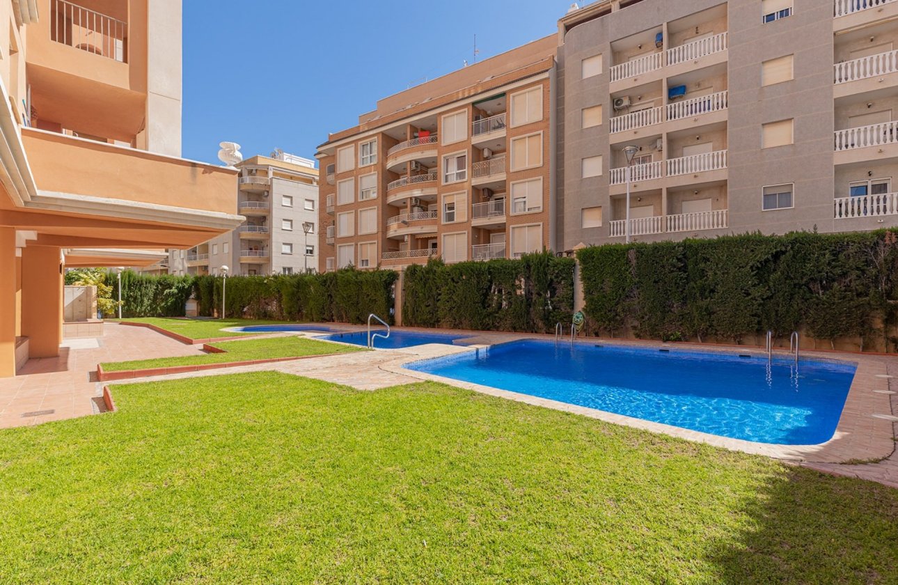 Resale - Apartment -
Torrevieja - Costa Blanca