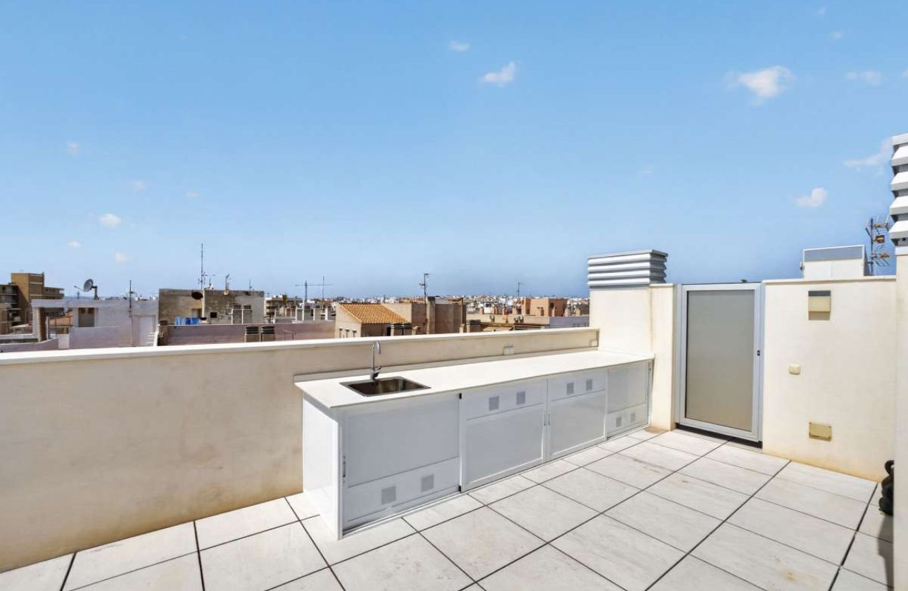 Resale - Apartment -
Torrevieja - Costa Blanca