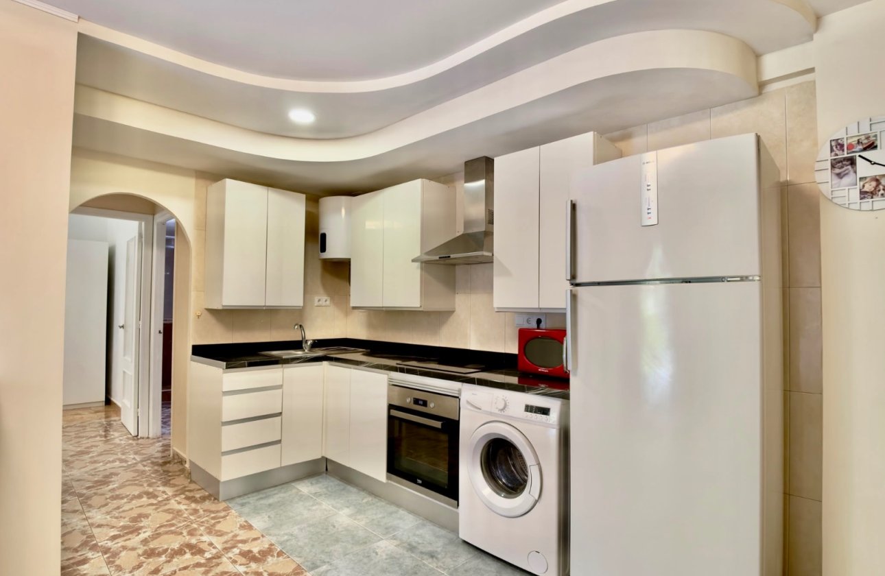 Resale - Apartment -
Torrevieja - Costa Blanca