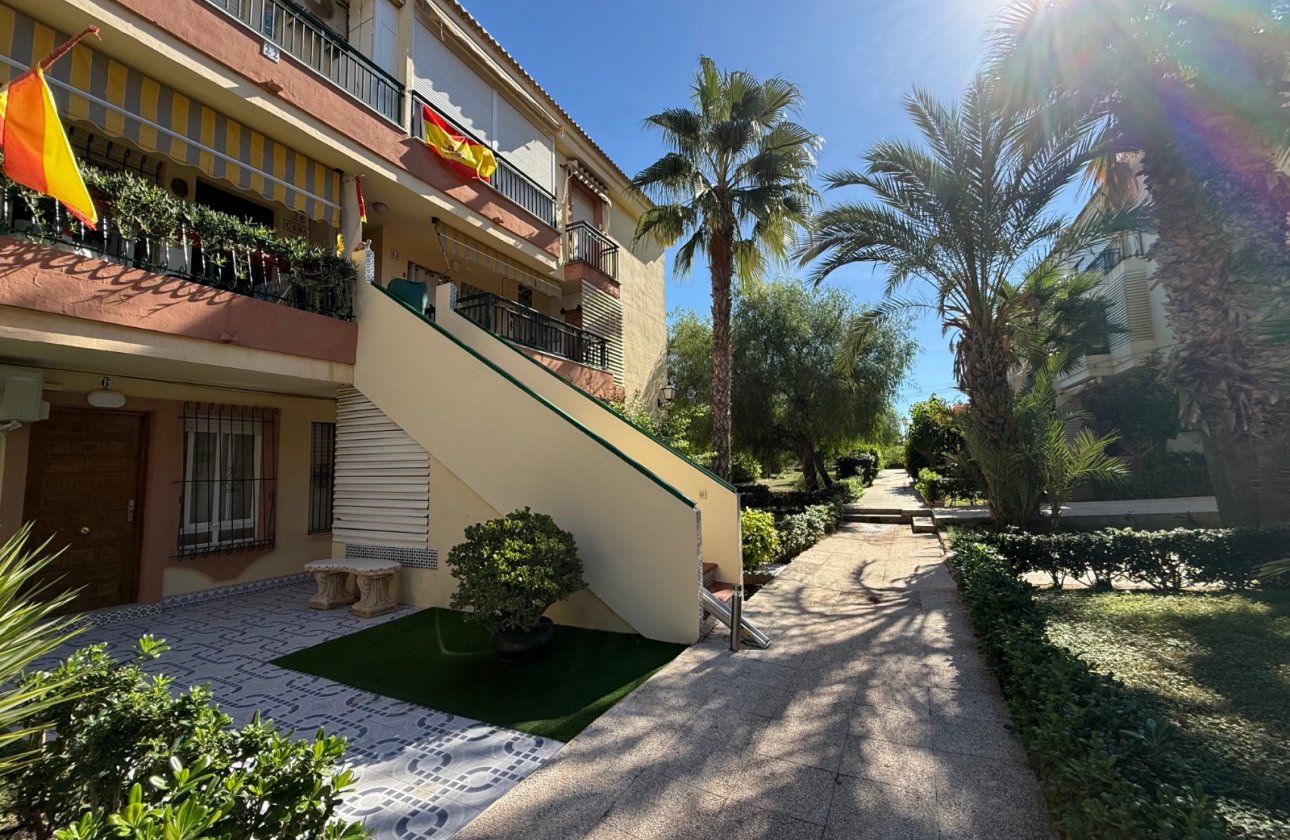 Resale - Apartment -
Torrevieja - Costa Blanca