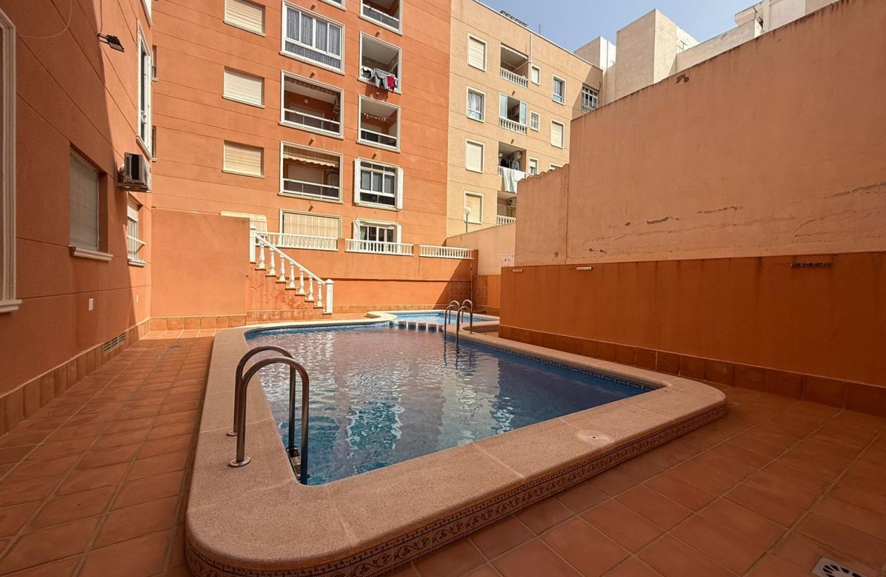 Resale - Apartment -
Torrevieja - Curva Del Palangre