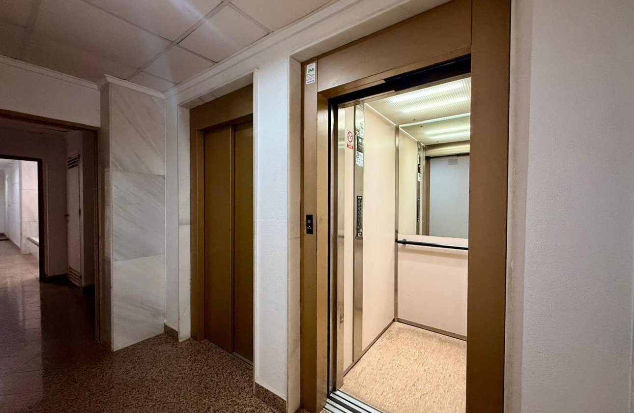 Resale - Apartment -
Torrevieja - Curva Del Palangre