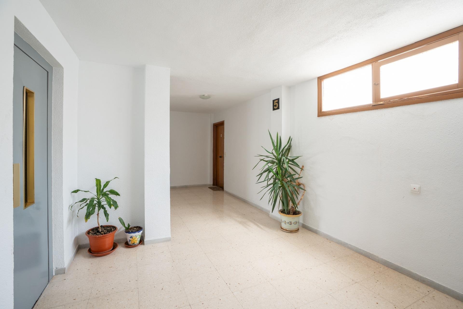 Resale - Apartment -
Torrevieja - El Acequión - Los Náufragos