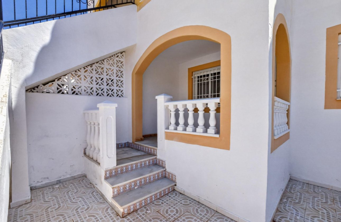 Resale - Apartment -
Torrevieja - El Limonar