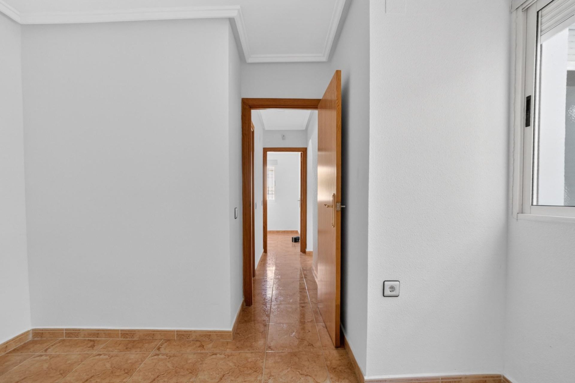 Resale - Apartment -
Torrevieja - El Limonar
