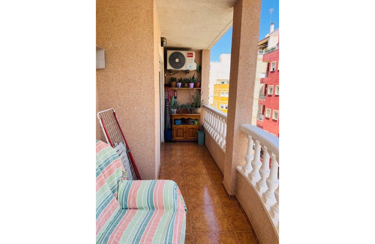 Resale - Apartment -
Torrevieja - El Molino