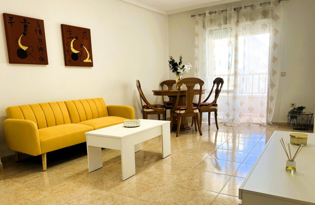 Resale - Apartment -
Torrevieja - El Molino