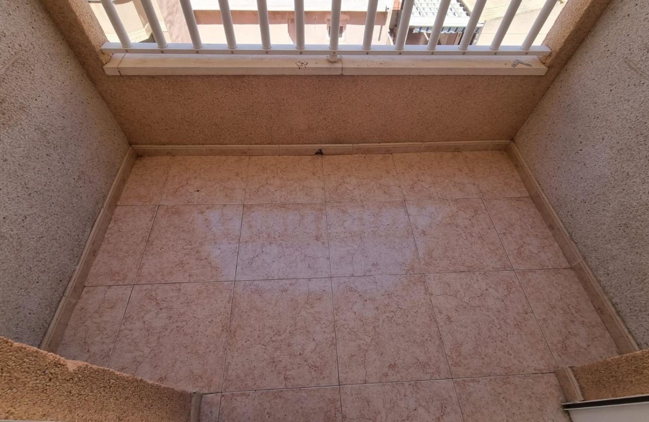 Resale - Apartment -
Torrevieja - El Molino
