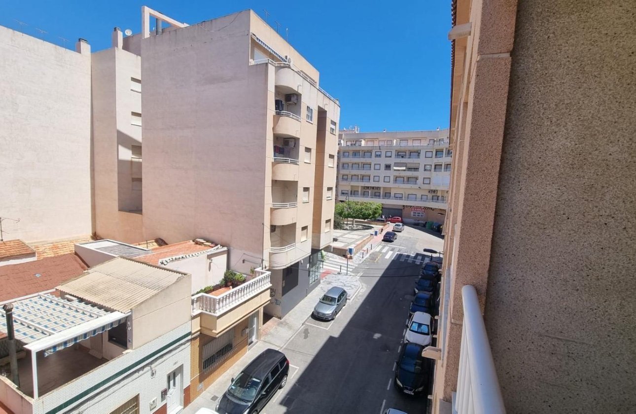 Resale - Apartment -
Torrevieja - El Molino