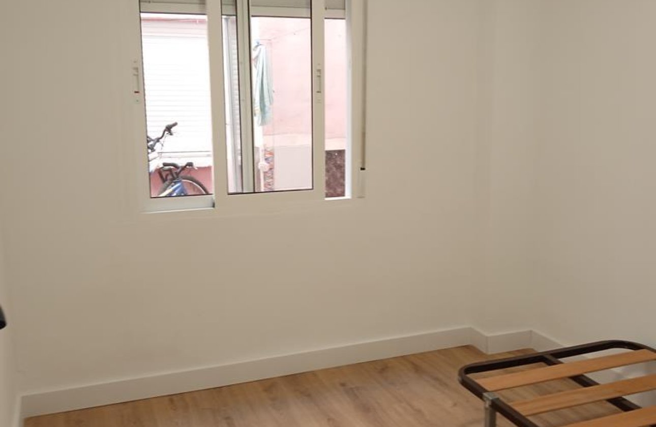 Resale - Apartment -
Torrevieja - El Molino